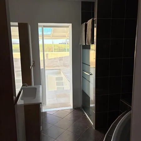 Maison Pour Reunion De Famille Des Tamaris Holiday home *